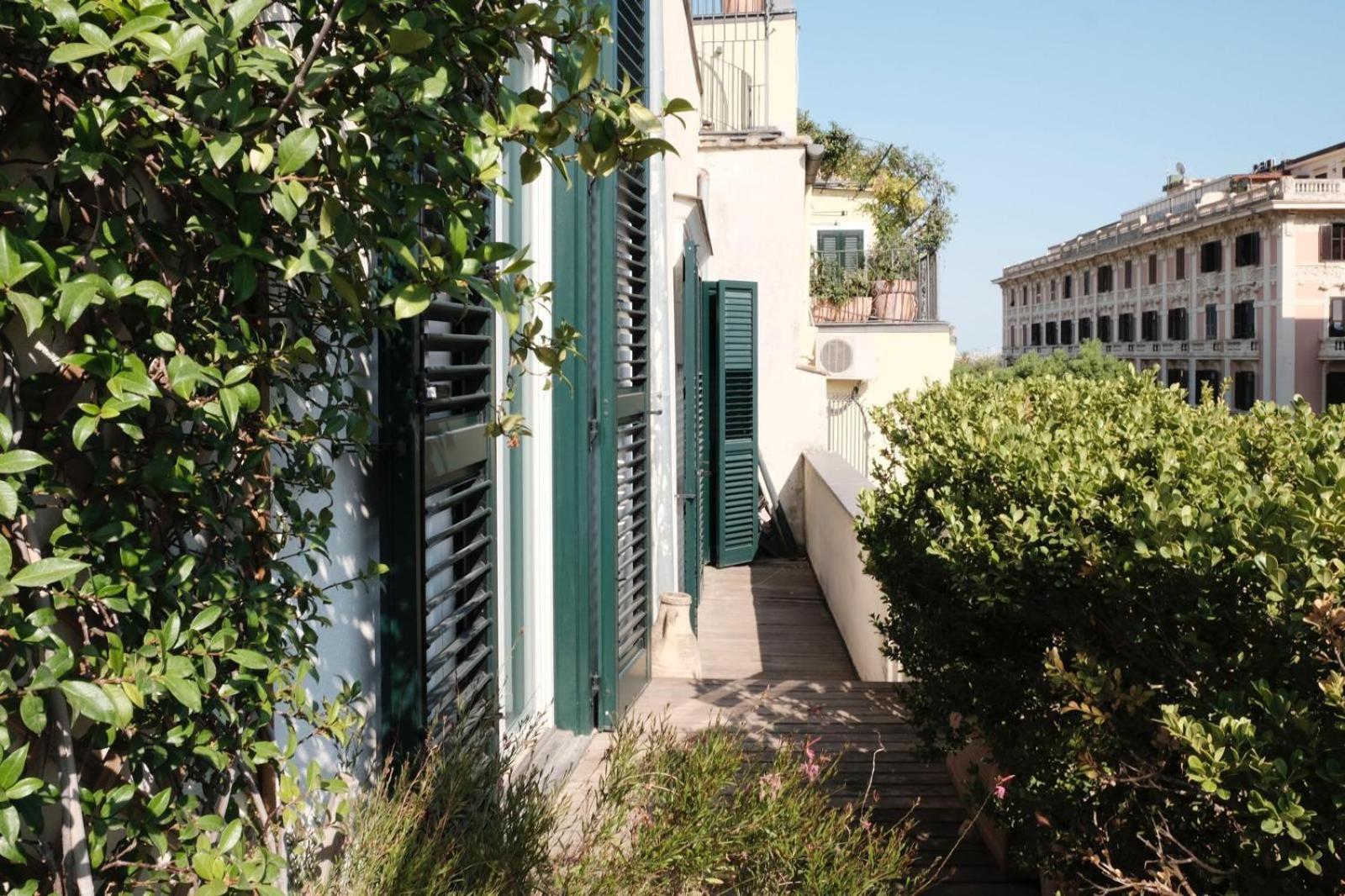 Casa Maria In Centro Storico Hotel Salerno Exterior photo